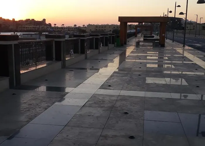 Down Town شقة